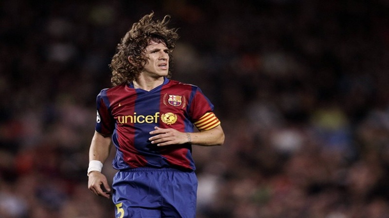 Carles Puyol tượng đài nơi tuyến phòng thủ 